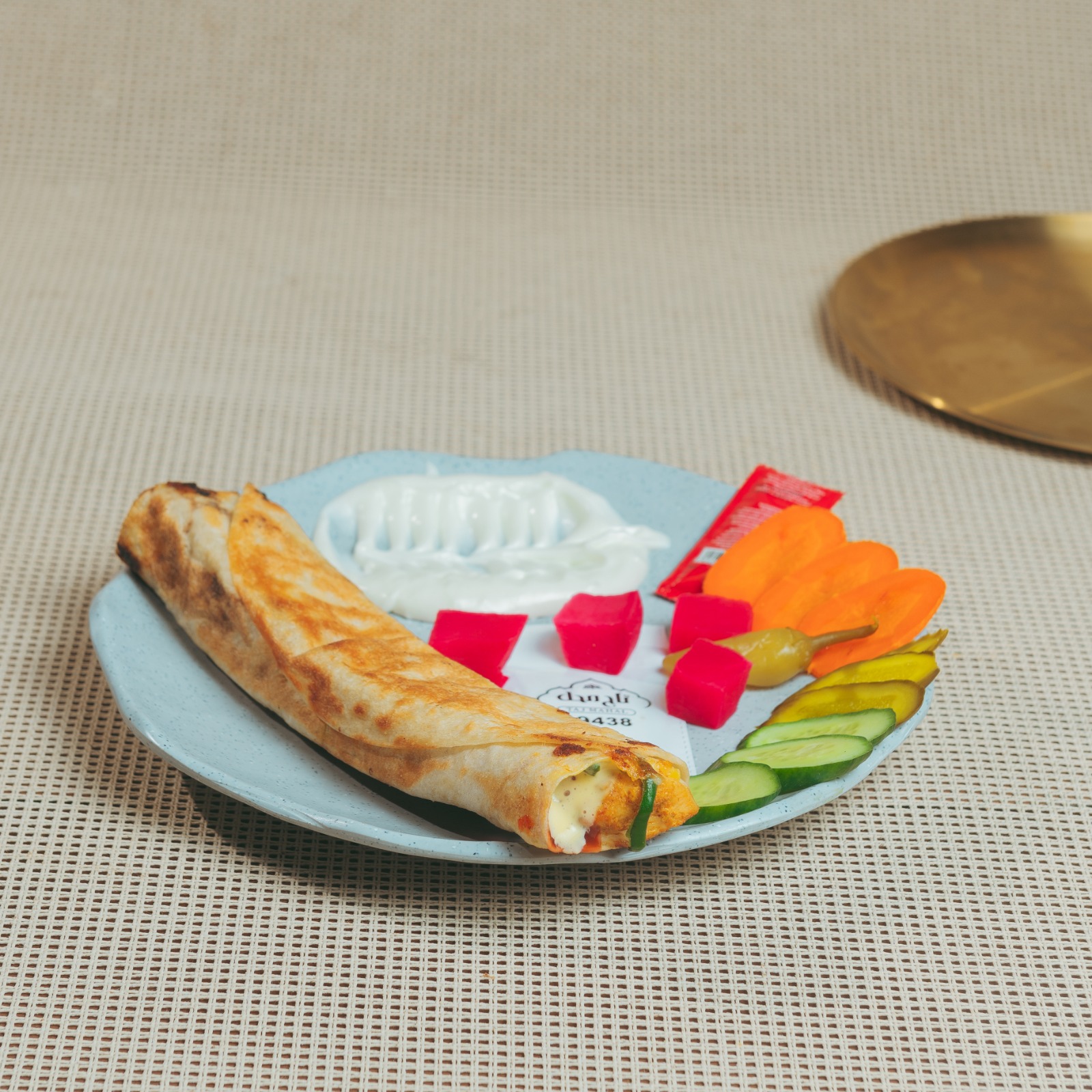 ساندوتش شيش طاووق