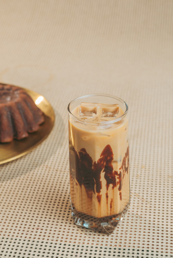 أيس موكا  ( دارك - وايت )